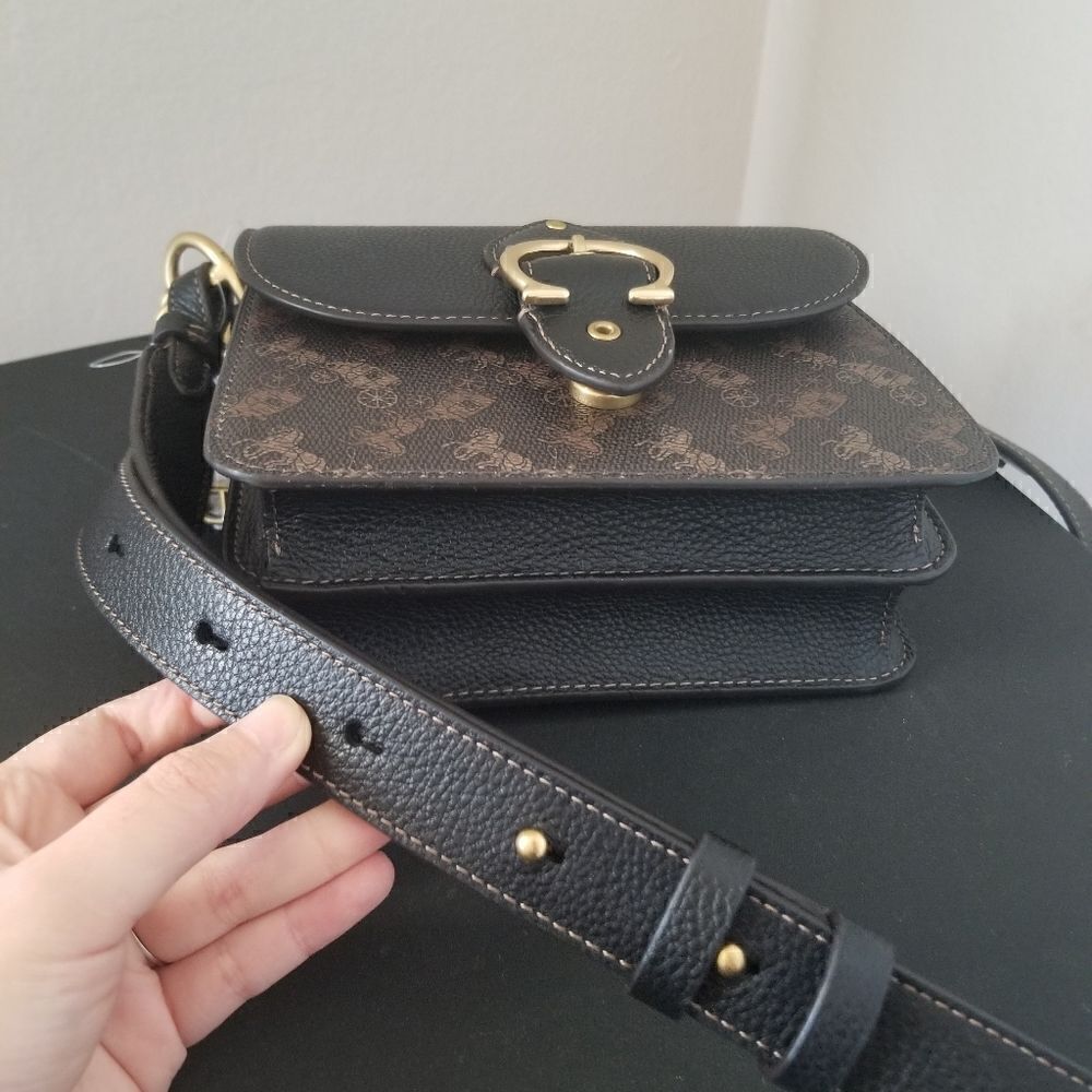 NWOT Coach Beat 18 Crossbody - Picture 9 of 11